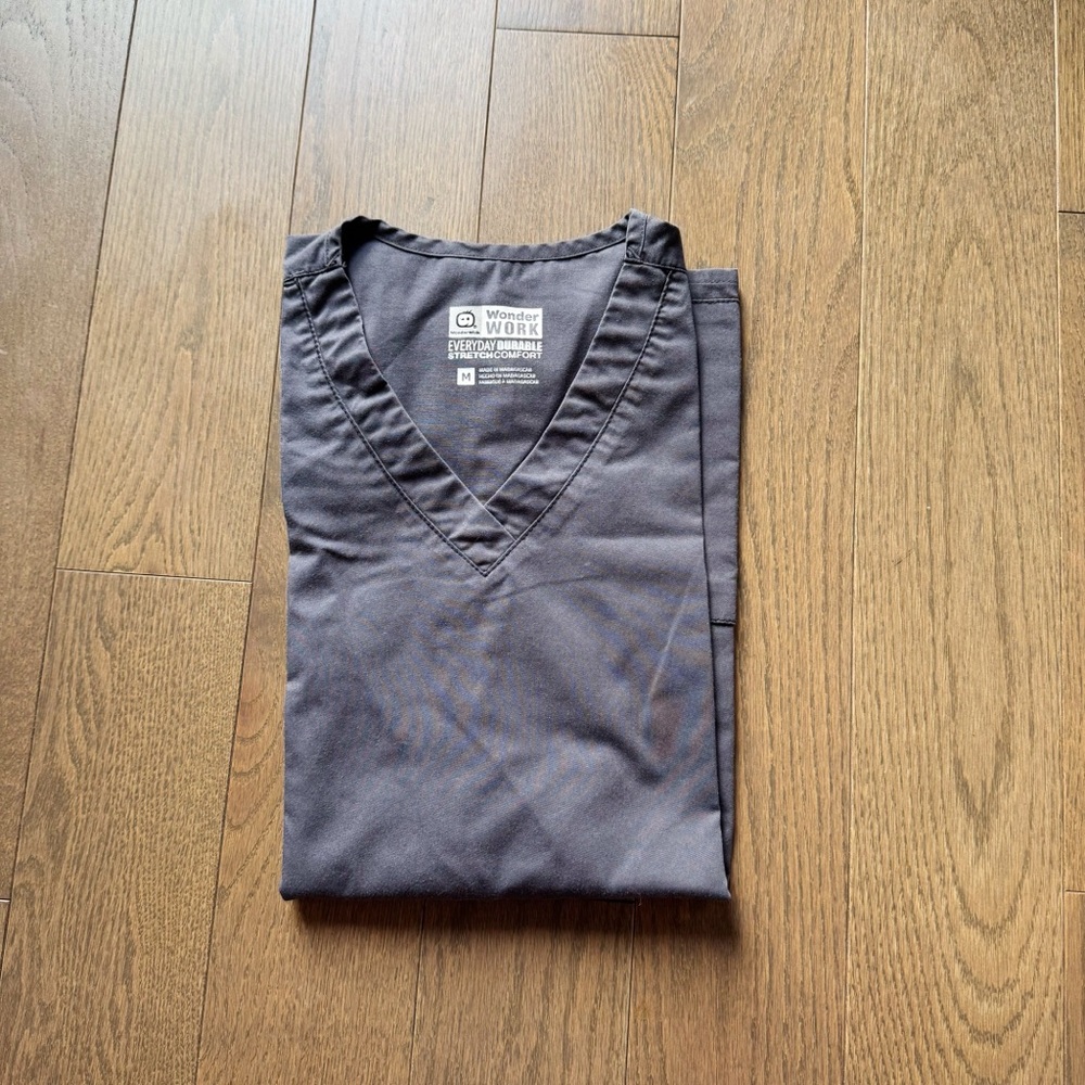 DARK GREY WONDERWINK WONDERWORK SCRUBS SHIRT